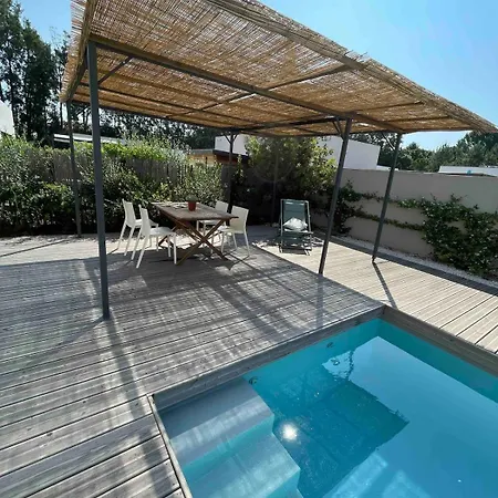 With Private Pool, Lentre Terre Et 빌라 르씨