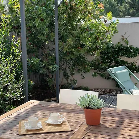 With Private Pool, Lentre Terre Et