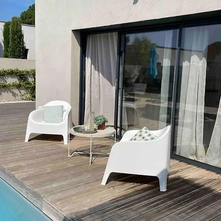 With Private Pool, Lentre Terre Et 빌라 *