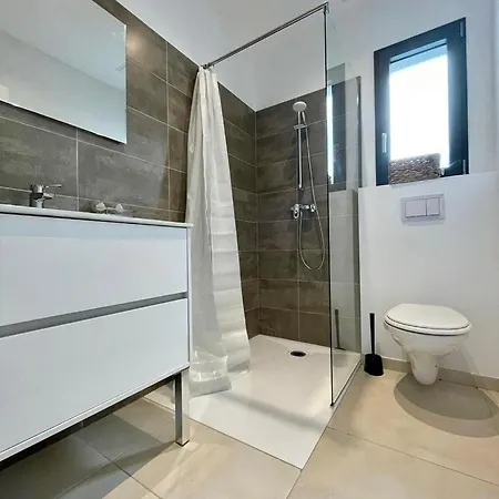 With Private Pool, Lentre Terre Et * 르씨